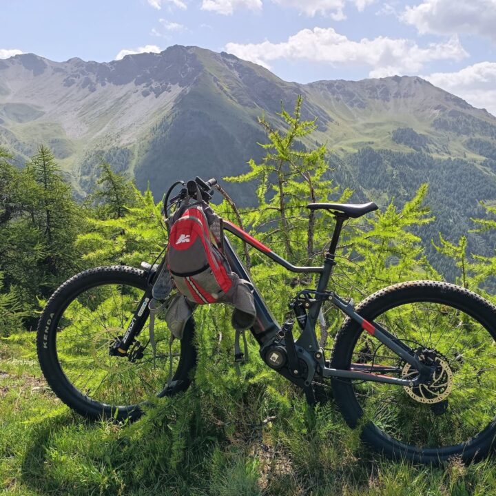 Location de vélos électriques à Cretaz